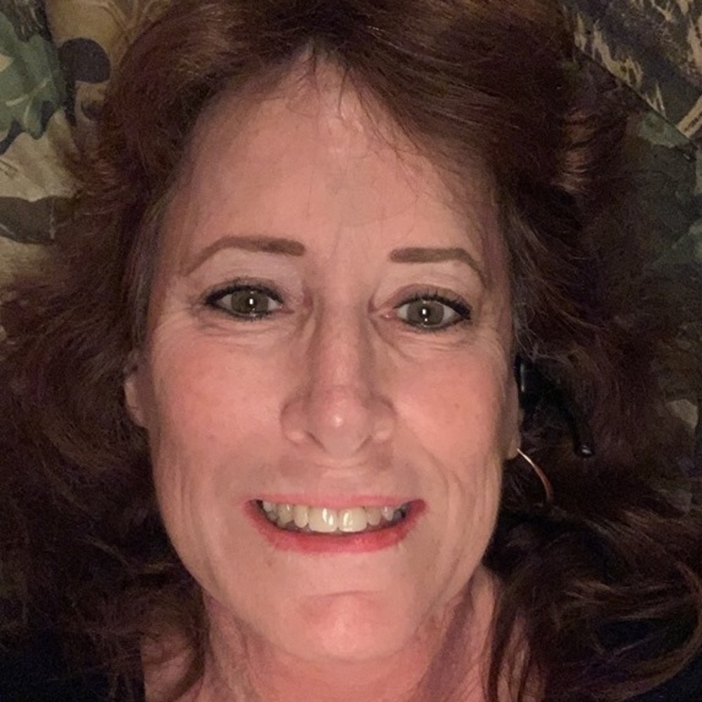 Meet your Posher, Sandi